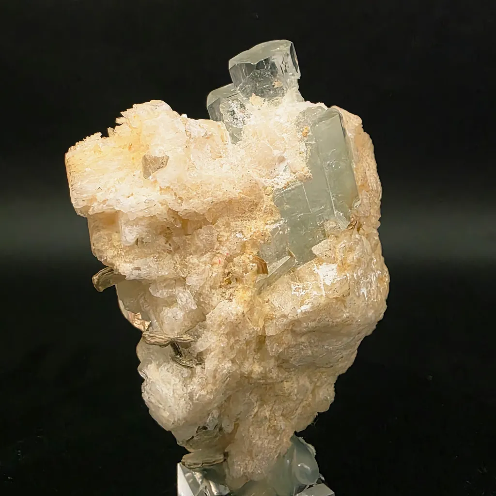 Natural Aquamarine Crystal Cluster on Matrix with Mica – 135g Raw Beryl Specimen from Pakistan - image 3