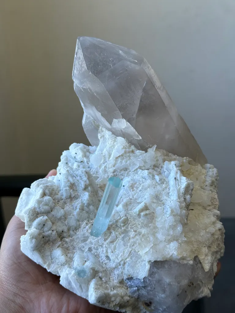 Natural Aquamarine Crystal on Cleavelandite Matrix with Quartz - image 3