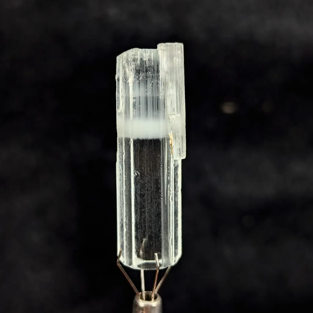 Natural Aquamarine Crystal Specimen Rocks and Geodes Brazil - image 3