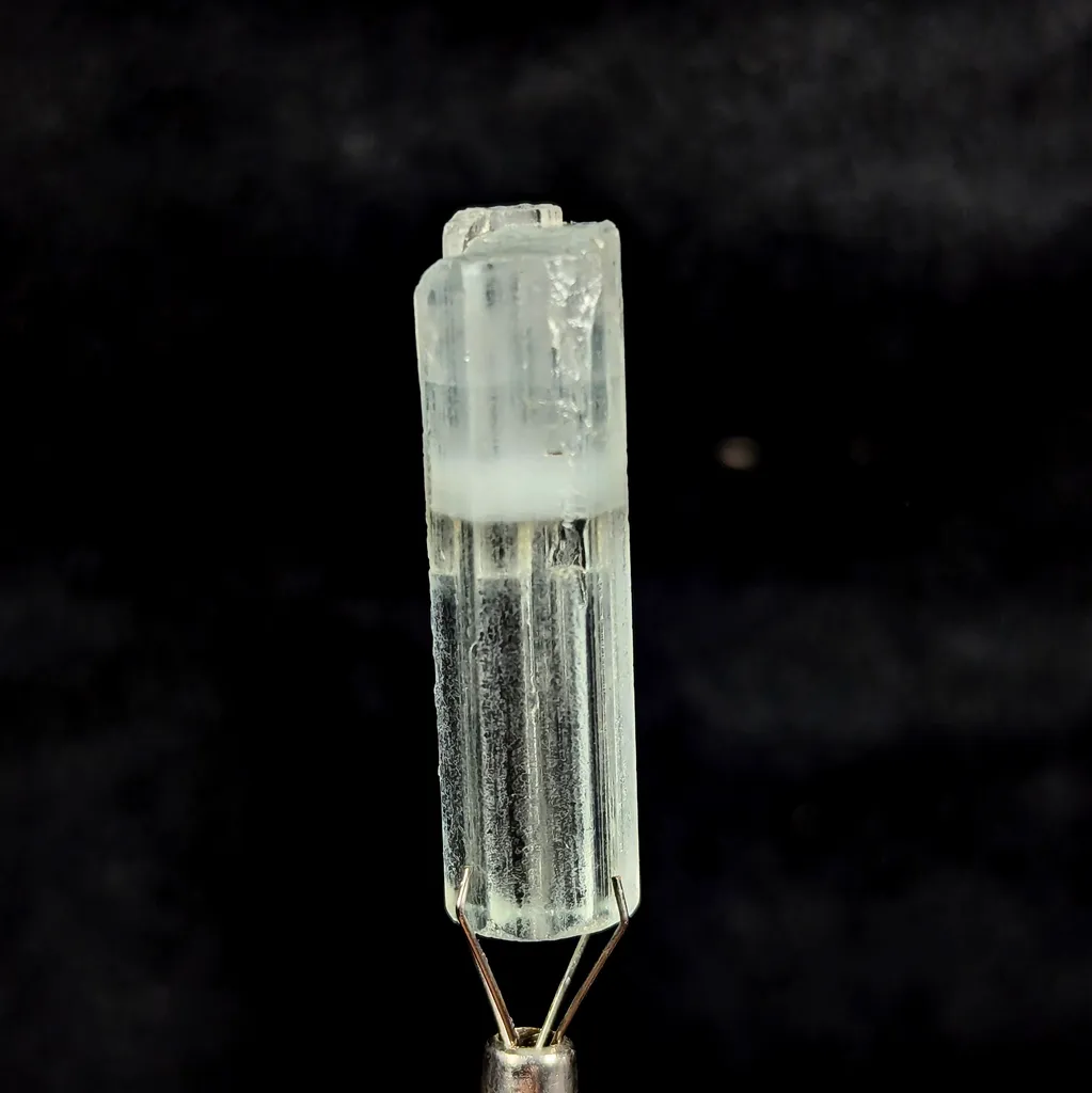 Natural Aquamarine Crystal Specimen Rocks and Geodes Brazil - image 7