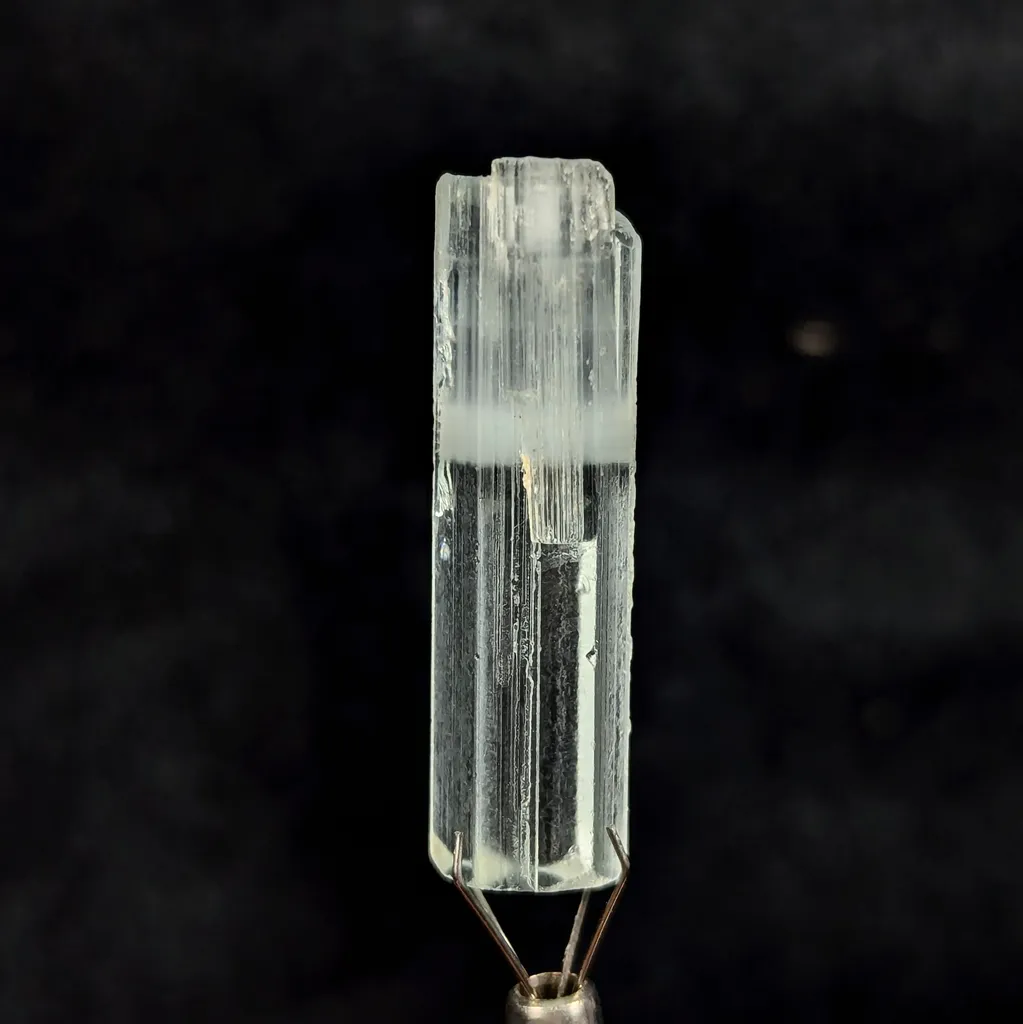 Natural Aquamarine Crystal Specimen Rocks and Geodes Brazil - image 4