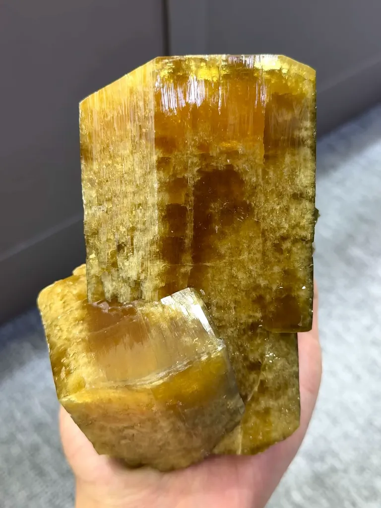 Natural Barite comes from Jiangxi，China 120*90*60MM image