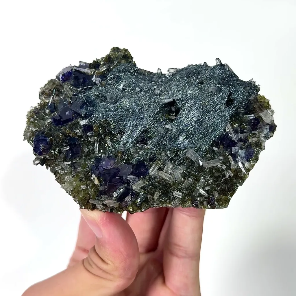Natural Bismuthinite and Purple Fluorite Mineral Specimen,High Quality Specimen,YINDU,INNER MONGOLIA,CHINA(104*70*27mm) - image 4