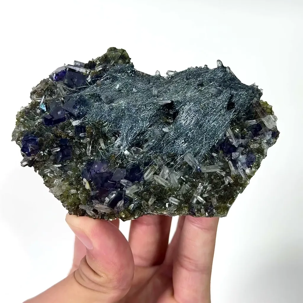 Natural Bismuthinite and Purple Fluorite Mineral Specimen,High Quality Specimen,YINDU,INNER MONGOLIA,CHINA(104*70*27mm) image