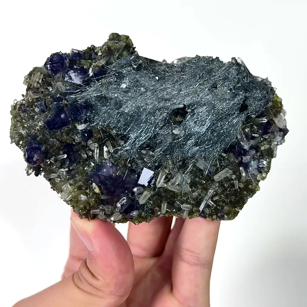 Natural Bismuthinite and Purple Fluorite Mineral Specimen,High Quality Specimen,YINDU,INNER MONGOLIA,CHINA(104*70*27mm) - image 5