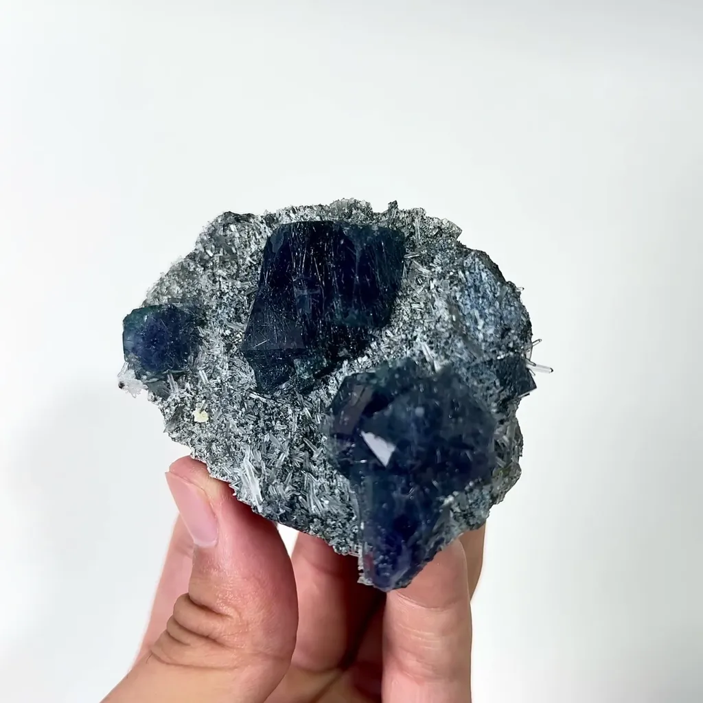 Natural Bismuthinite and Purple Fluorite Mineral Specimen,High Quality Specimen,YINDU,INNER MONGOLIA,CHINA(80*55*27mm) - image 3