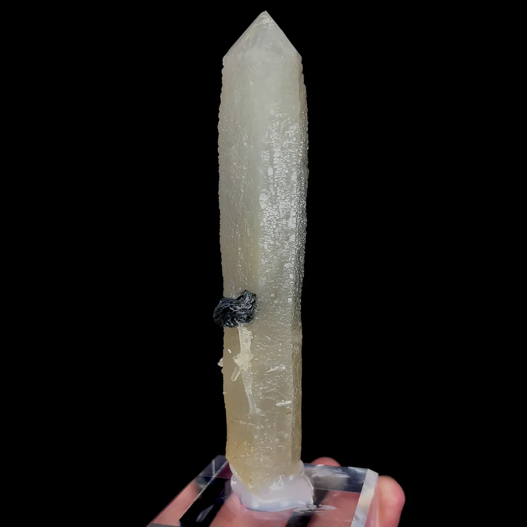 Natural Bitter Gourd Quartz and Specularite Mineral Specimen,High Quality Specimen,HUANGGANG LIANG,INNER MONGOLIA,CHINA(31*22*135mm) - image 4