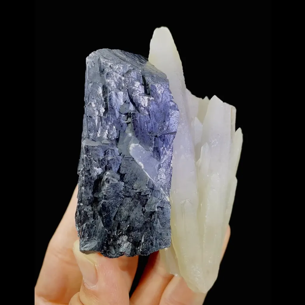 Natural Black Stilbite and Quartz Cluster Symbiosis comes from Inner Mongolia,China 65*40*100MM - image 2
