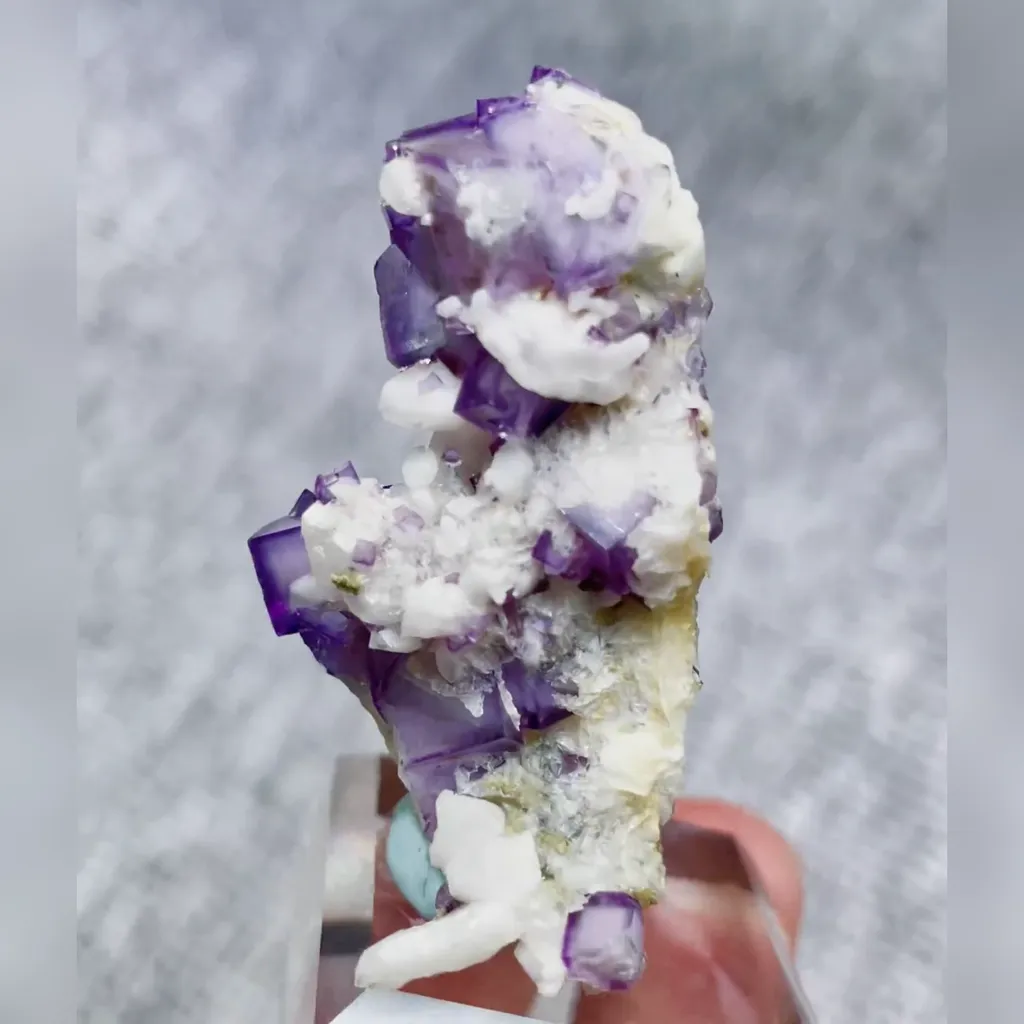 Natural Blue and White Porcelain Fluorite comes from Yaogangxian,Hunan 25*45*25MM - image 3