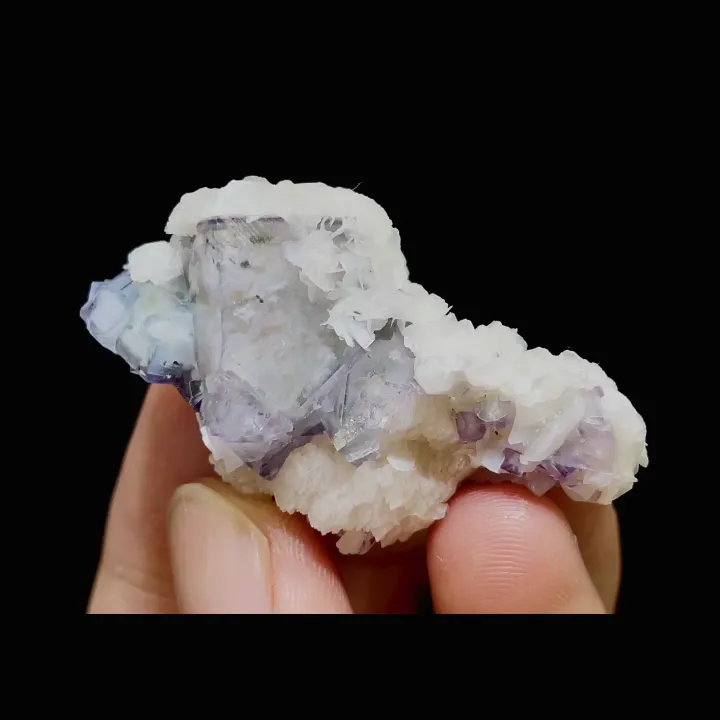 Natural Blue-and-White Porcelain Fluorite, Mineral Specimen：Yaogangxian,Hunan （45*20*25MM） - image 5