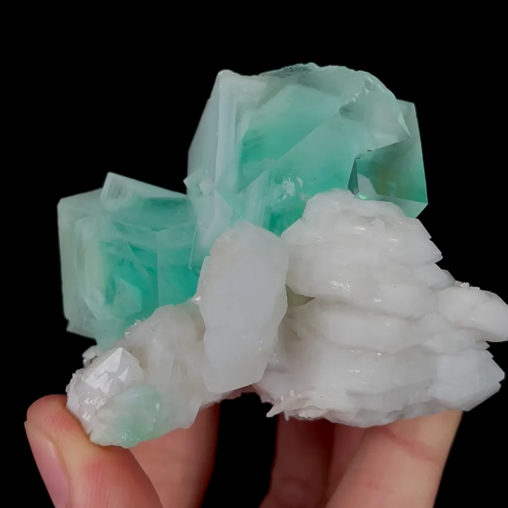 Natural Blue-and-White Porcelain Fluorite, Mineral Specimen:Yaogangxian,Hunan (65*55*50MM) - image 5