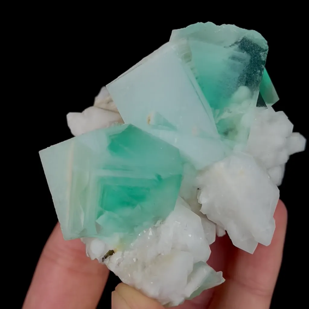 Natural Blue-and-White Porcelain Fluorite, Mineral Specimen:Yaogangxian,Hunan (65*55*50MM) - image 3