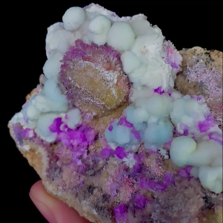 Natural Blue Aragonite and Red Aragonite, Mineral Specimen:Guizhou,China (95*65*35MM) - image 3