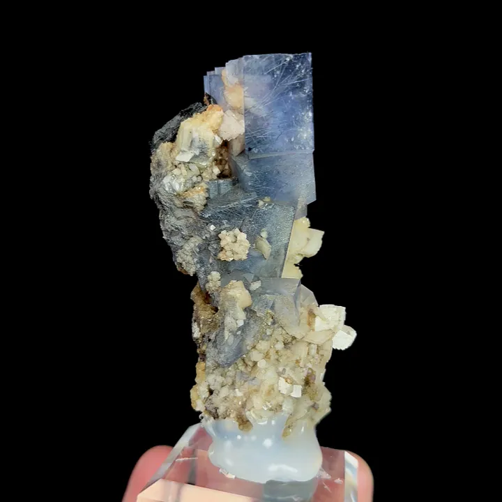 Natural Blue Cube Fluorite and Dolomite, Mineral Specimen:Yaogangxian,Hunan (25*35*75MM) - image 2