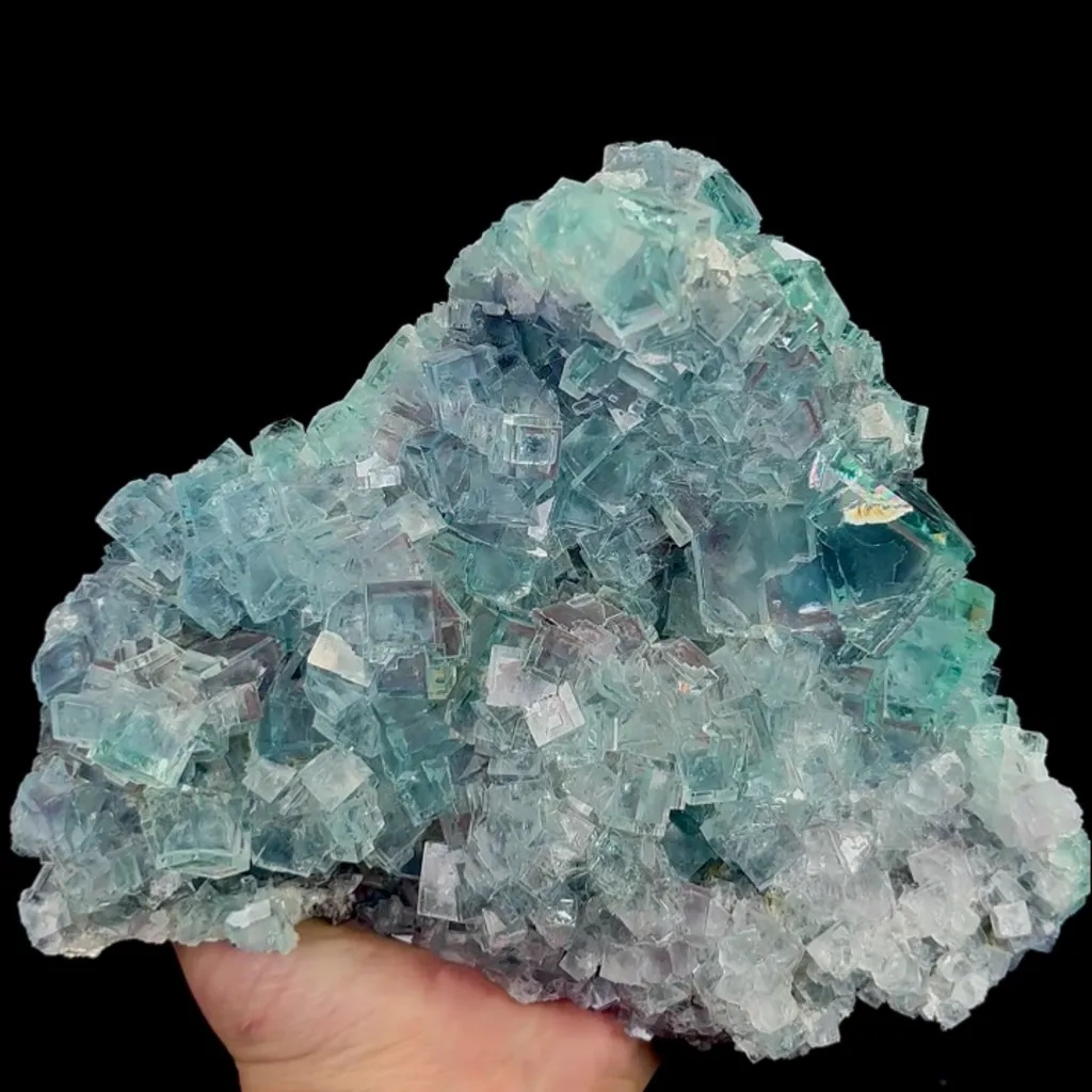 Natural Blue Cube Fluorite, Mineral Specimen:Xianghualing,Hunan (180*140*80MM) image