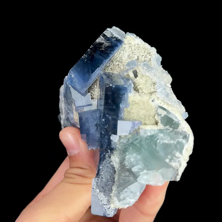 Natural Blue Cube Fluorite, Mineral Specimen:Yaogangxian,Hunan (110*70*45MM) - image 4