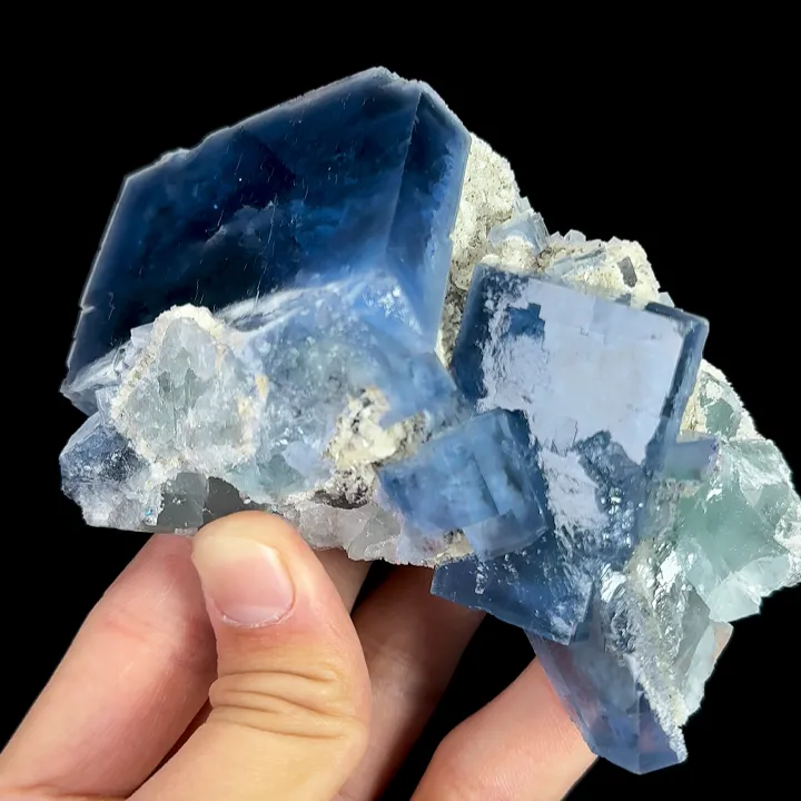 Natural Blue Cube Fluorite, Mineral Specimen:Yaogangxian,Hunan (110*70*45MM) - image 2