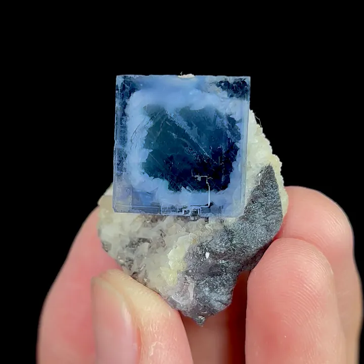 Natural Blue Cube Fluorite, Mineral Specimen:Yaogangxian,Hunan (25*30*20MM) - image 5