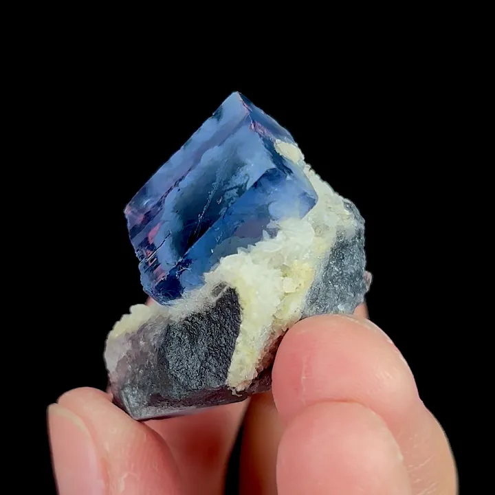 Natural Blue Cube Fluorite, Mineral Specimen:Yaogangxian,Hunan (25*30*20MM) - image 4