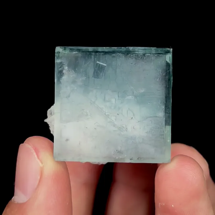 Natural Blue Cube Fluorite, Mineral Specimen:Yaogangxian,Hunan (25*30*25MM) image