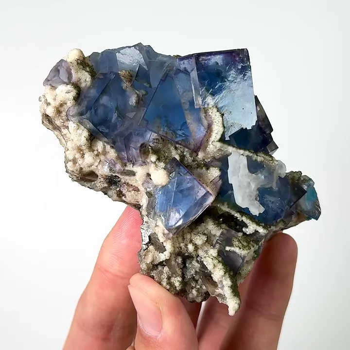 Natural Blue Cube Fluorite, Mineral Specimen:Yaogangxian,Hunan (55*85*35MM) - image 2