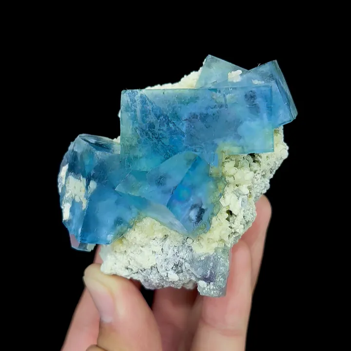 Natural Blue Cube Fluorite, Mineral Specimen:Yaogangxian,Hunan (75*50*55MM) image