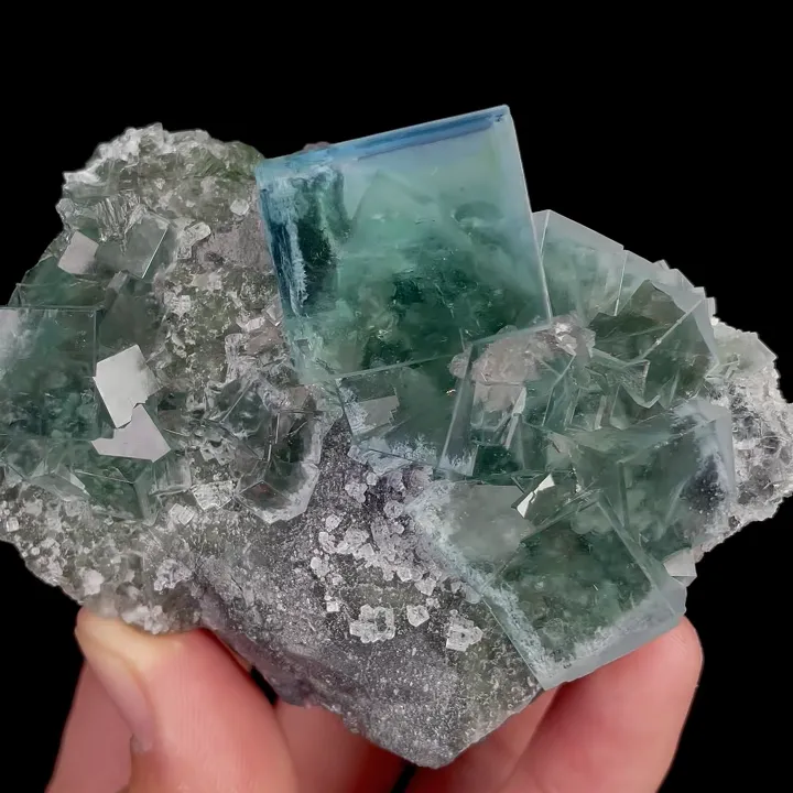 Natural Blue Cube Fluorite, Mineral Specimen:Zhejiang,China (80*65*35MM) image