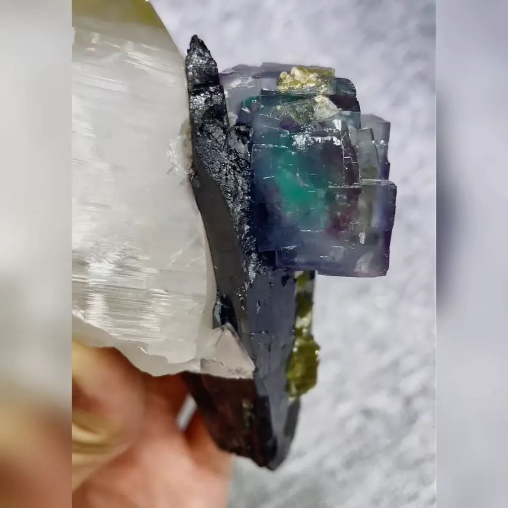 Natural Blue Cubic Fluorite and Black Wolframite and Quartz Tower Symbiosis comes from Yaogangxian,Hunan 55*90*90MM - image 4