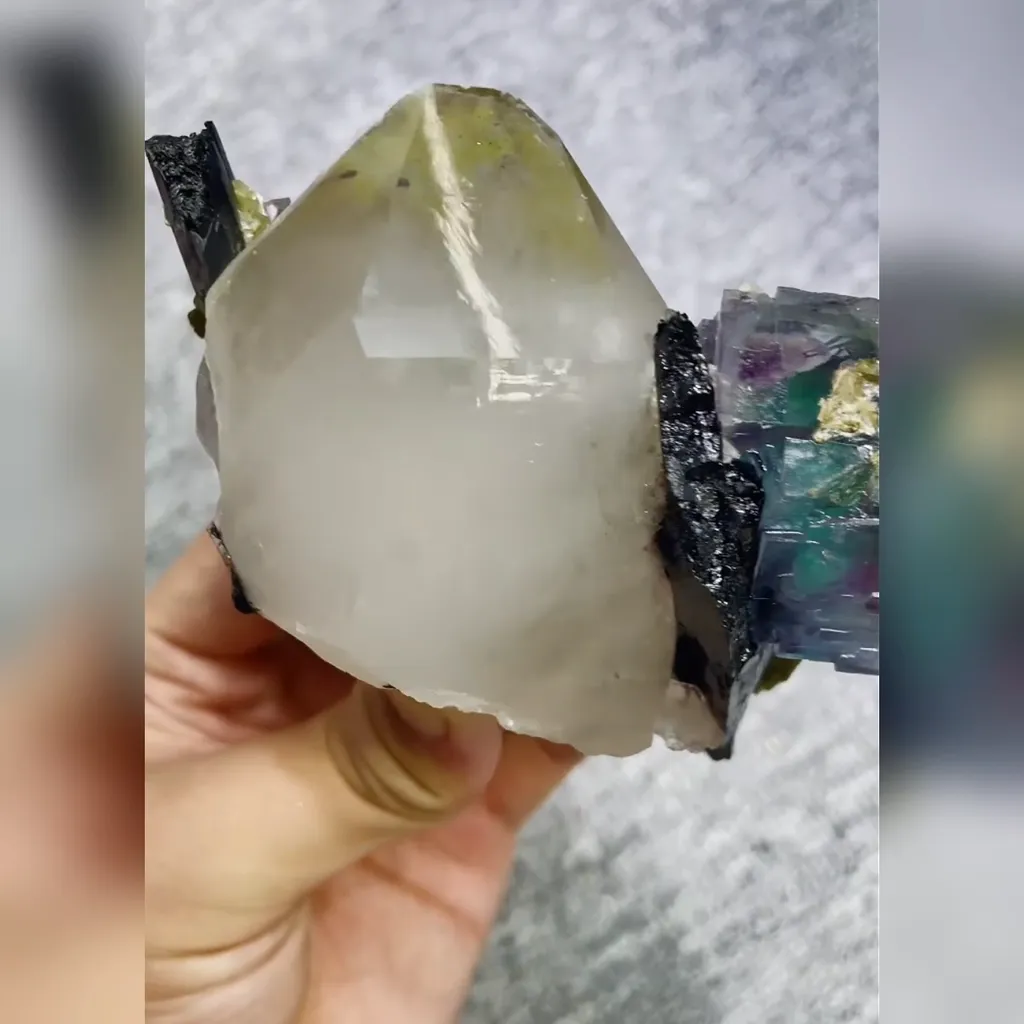 Natural Blue Cubic Fluorite and Black Wolframite and Quartz Tower Symbiosis comes from Yaogangxian,Hunan 55*90*90MM - image 3