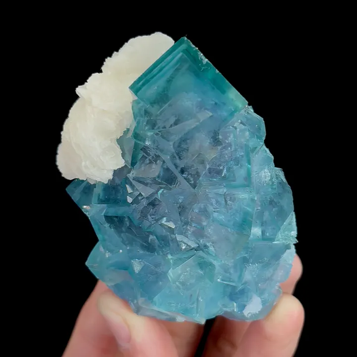 Natural Blue Cubic Fluorite and Calcite, Mineral Specimen:Yaogangxian,Hunan (55*80*35MM) - image 2