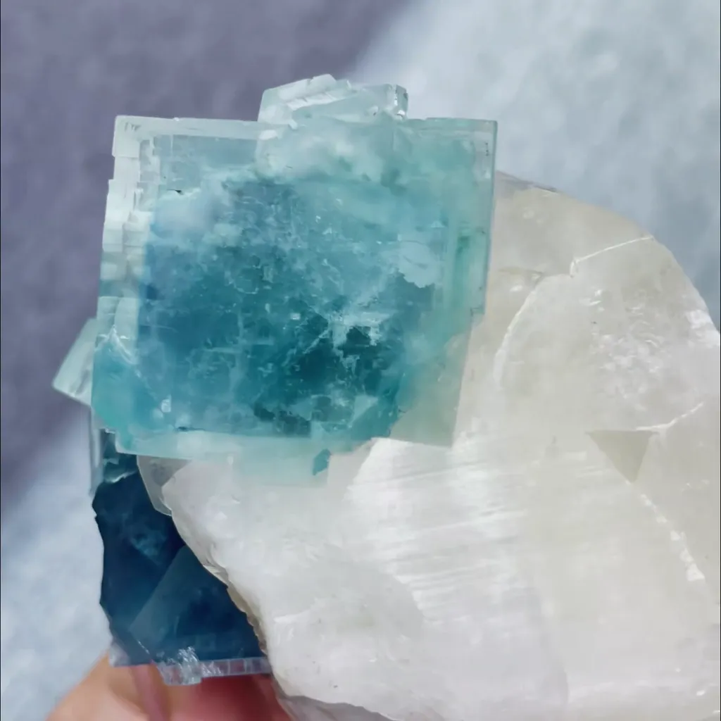 Natural Blue Cubic Fluorite and Calcite Symbiosis comes from Yaogangxian,Hunan 70*65*70MM - image 4