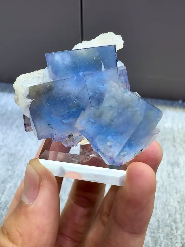 Natural Blue Cubic Fluorite and Flaky Calcite Coexist comes from Yindu,Neimenggu 40*35*20MM - image 2