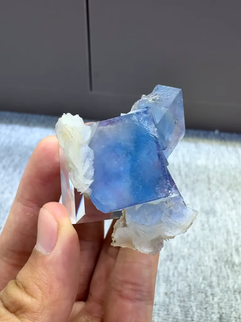 Natural Blue Cubic Fluorite and Flaky Calcite Coexist comes from Yindu,Neimenggu 40*35*20MM - image 4