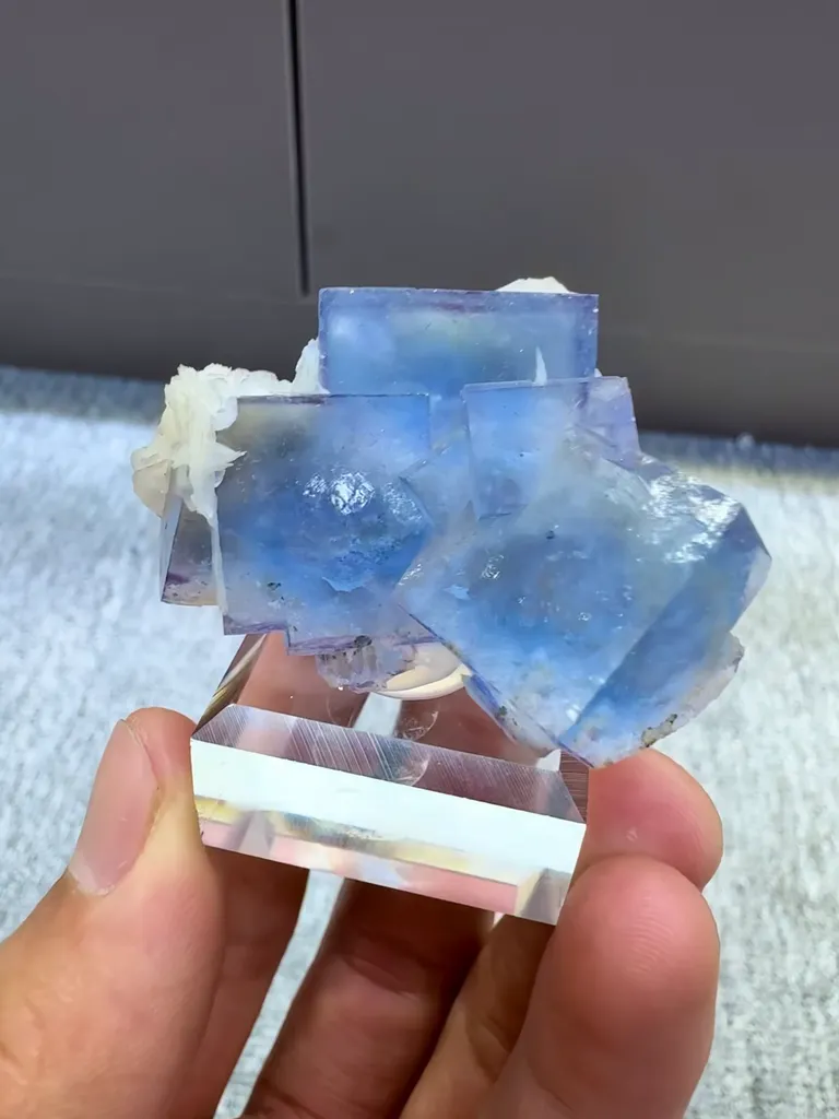 Natural Blue Cubic Fluorite and Flaky Calcite Coexist comes from Yindu,Neimenggu 40*35*20MM - image 5
