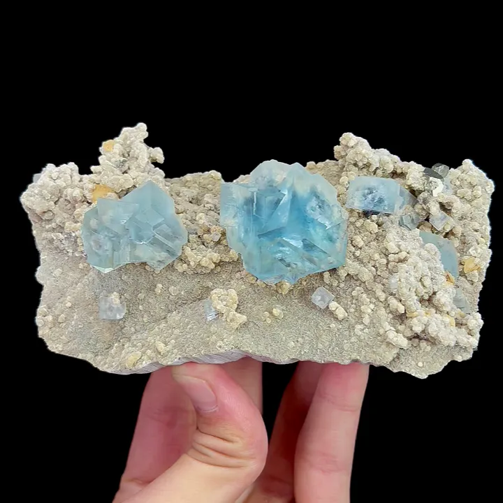 Natural Blue Cubic Fluorite and Mica, Mineral Specimen:Yaogangxian,Hunan (135*75*50MM) - image 6