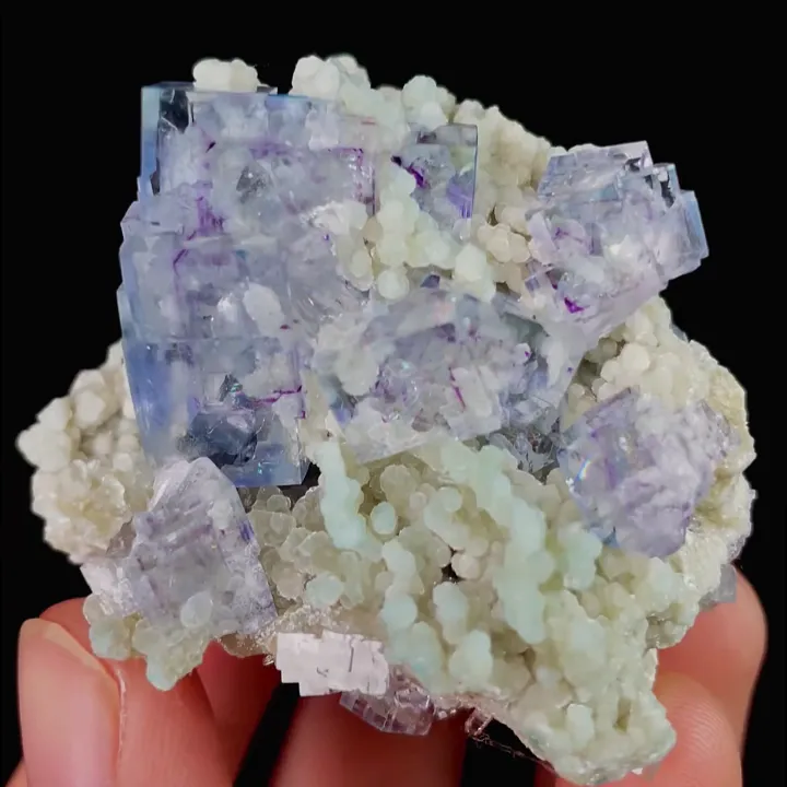 Natural Blue Cubic Fluorite and Mica, Mineral Specimen:Yaogangxian,Hunan （50*40*35MM） image