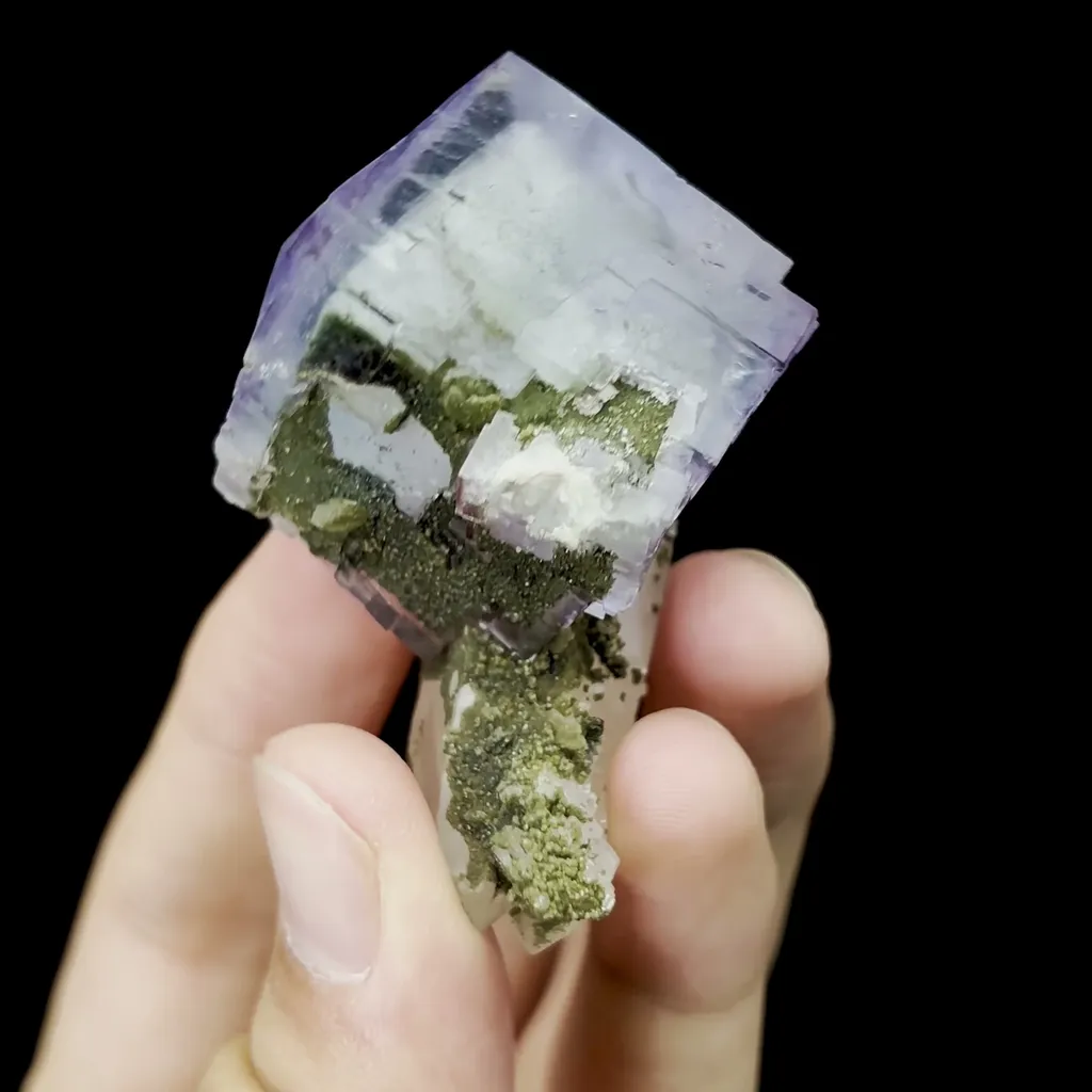 Natural Blue Cubic Fluorite and Quartz Mineral Specimen,High Quality Specimen,YAO GANG XIAN,HUNAN,CHINA(30*30*30mm) - image 3