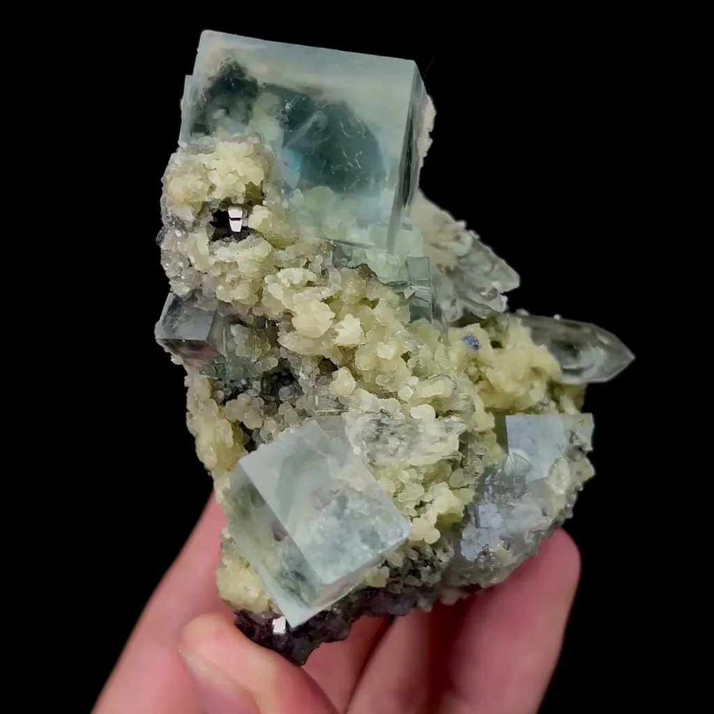 Natural Blue Cubic Fluorite and Quartz Mineral Specimen,High Quality Specimen,YAO GANG XIAN,HUNAN,CHINA(65*70*45mm) image