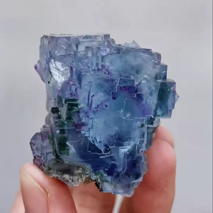 Natural Blue Cubic Fluorite and Quartz, Mineral Specimens: Yaogangxian,Hunan (40*45*40mm) - image 6