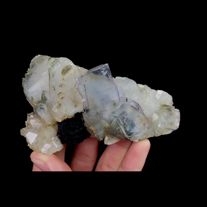 Natural Blue Cubic Fluorite and Quartz, Mineral Specimen:Yaogangxian,Hunan (100*65*30MM) - image 5