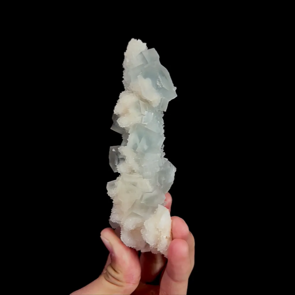 Natural Blue Cubic Fluorite and Quartz, Mineral Specimen:Yaogangxian,Hunan (40*140*25MM) - image 3