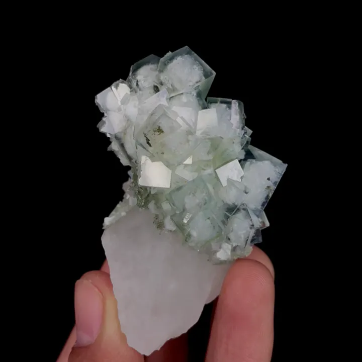 Natural Blue Cubic Fluorite and Quartz, Mineral Specimen:Yaogangxian,Hunan (40*55*40MM) image
