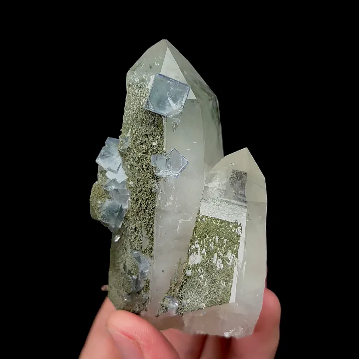 Natural Blue Cubic Fluorite and Quartz Tower Mineral Specimen,High Quality Specimen,YAO GANG XIAN,HUNAN,CHINA(40*50*80mm) - image 2