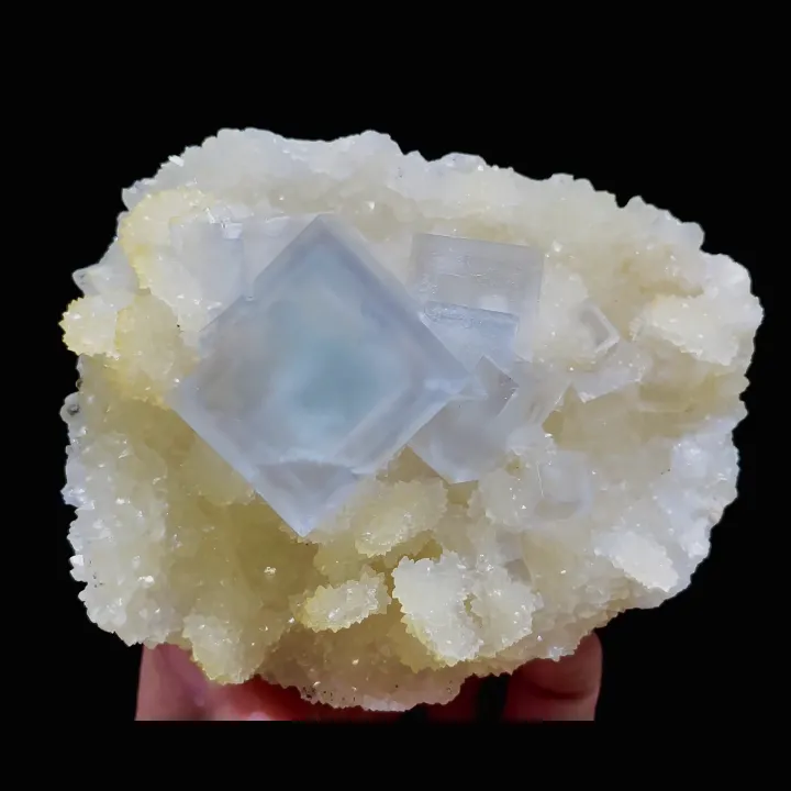 Natural Blue Cubic Fluorite and Quartz,Mineral Specimen:Yaogangxian,Hunan (95*80*40MM) - image 3