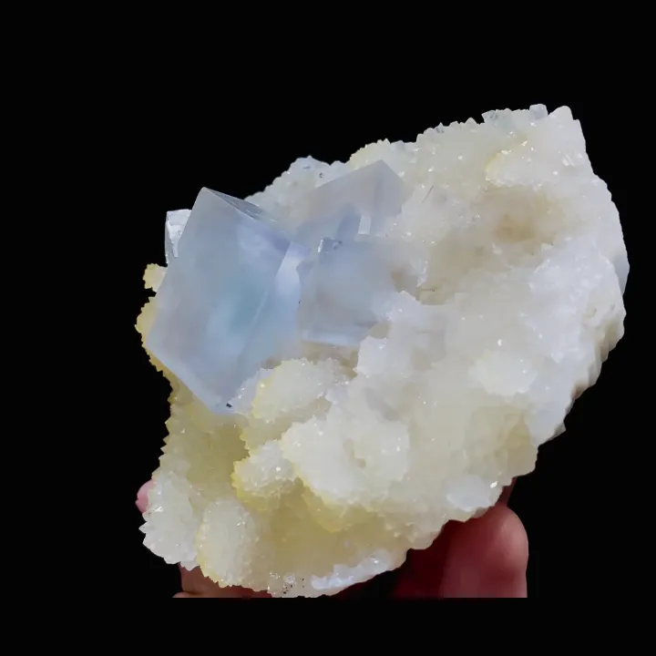 Natural Blue Cubic Fluorite and Quartz,Mineral Specimen:Yaogangxian,Hunan (95*80*40MM) - image 2