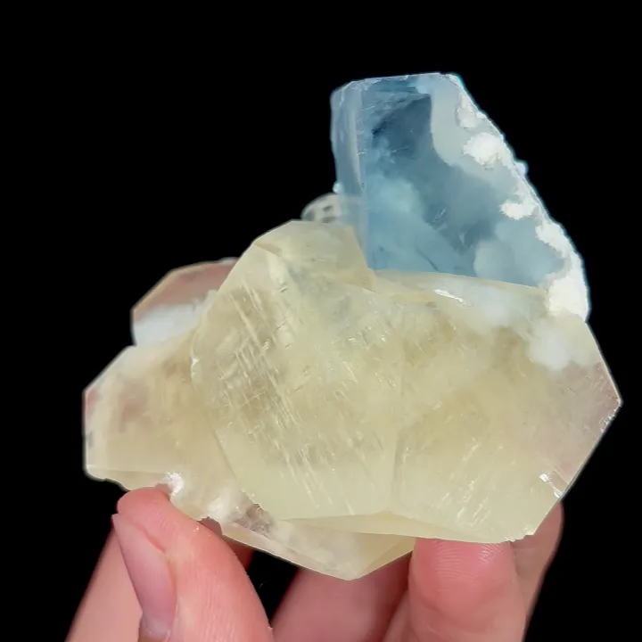 Natural Blue Cubic Fluorite and Yellow Calcite, Mineral Specimen:Fujian,China (60*65*35MM) - image 4