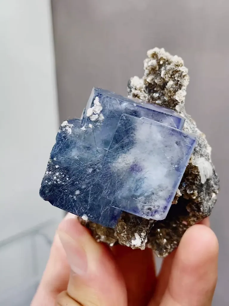 Natural Blue Cubic Fluorite coexists with Jamstenite and Mica comes from Yaogangxian,Hunan 50*60*40MM - image 2