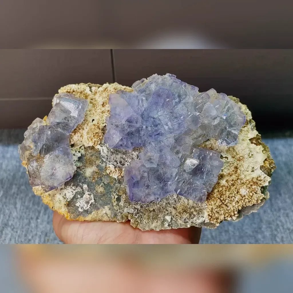 Natural Blue Cubic Fluorite comes from Shizhuyuan,Chenzou 160*95*50MM image