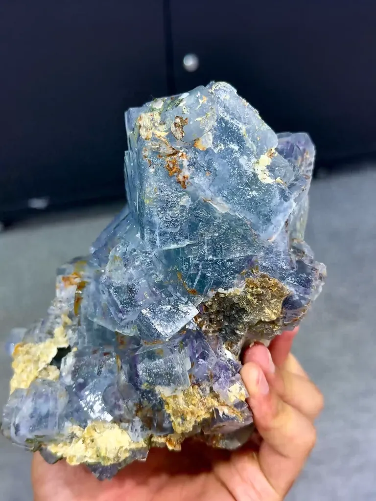 Natural Blue Cubic Fluorite comes from Yaogangxian,Hunan 120*150*100MM - image 2
