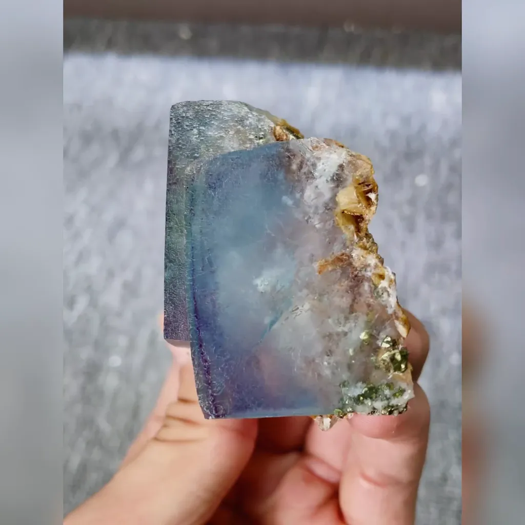 Natural Blue Cubic Fluorite comes from Yaogangxian,Hunan 60*50*25MM - image 2
